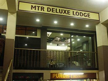 Mannars Deluxe Lodge Mysore Exteriör bild